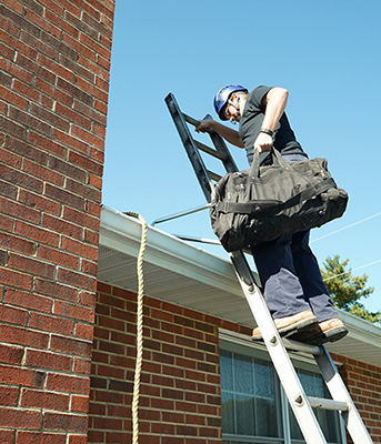Tech climbing ladder holding bag - Ashbusters Chimney